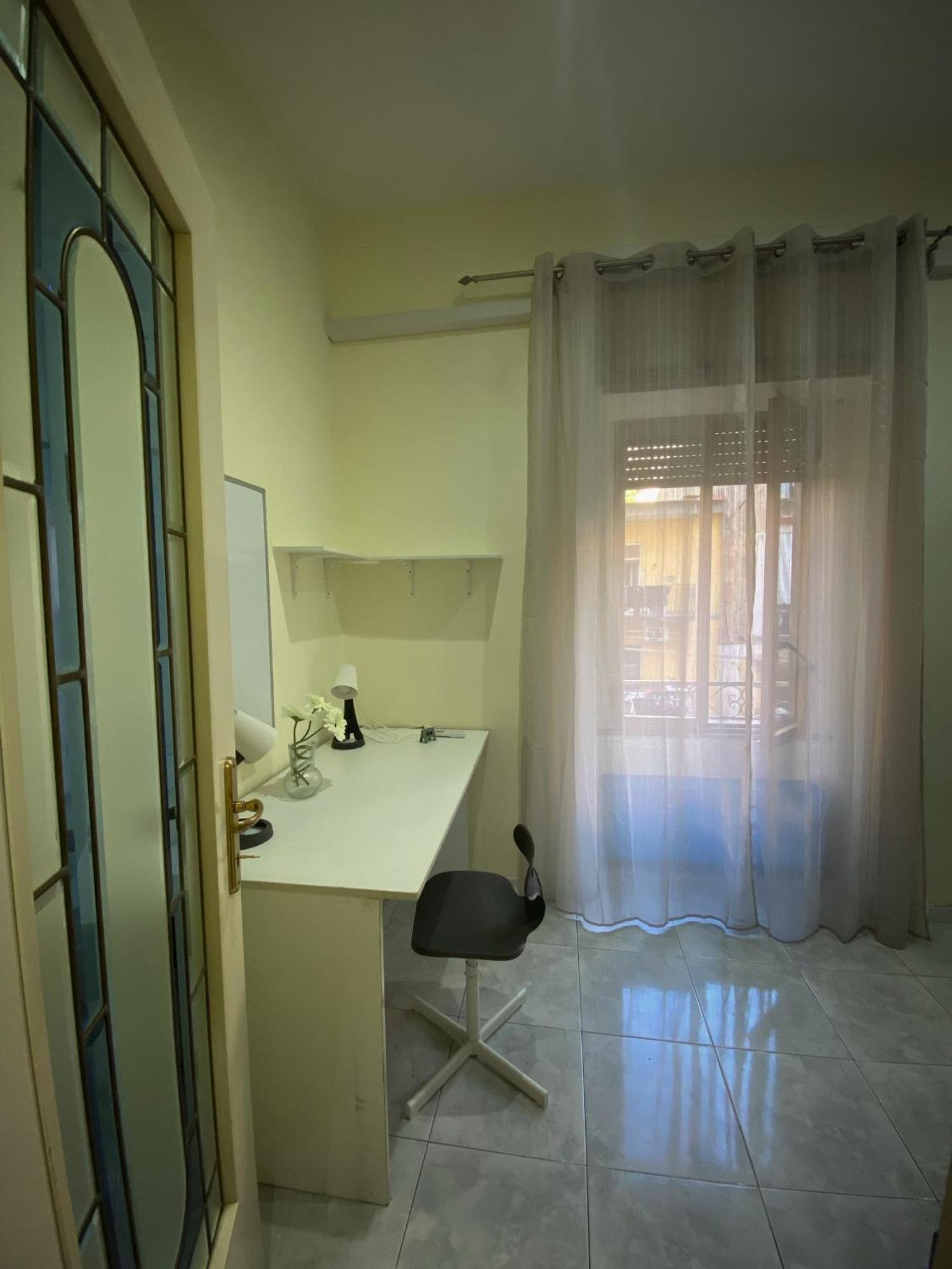 Apartamento La Casa Al Centro " Vicino Al Centro Storico Di Napoli" Exterior foto