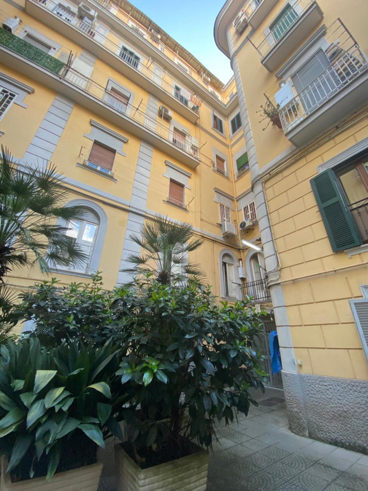Apartamento La Casa Al Centro " Vicino Al Centro Storico Di Napoli" Exterior foto
